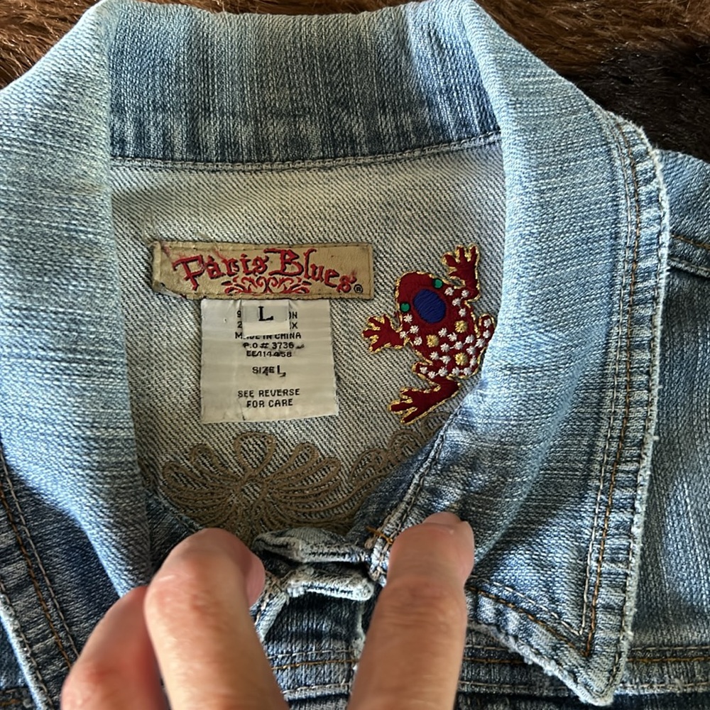 Upcycled jean jacket - Picture 5 of 7